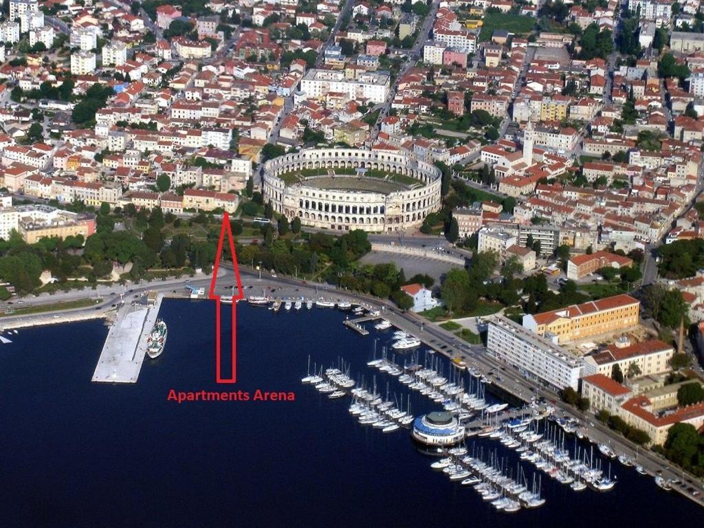 Apartments Arena Пула Екстер'єр фото